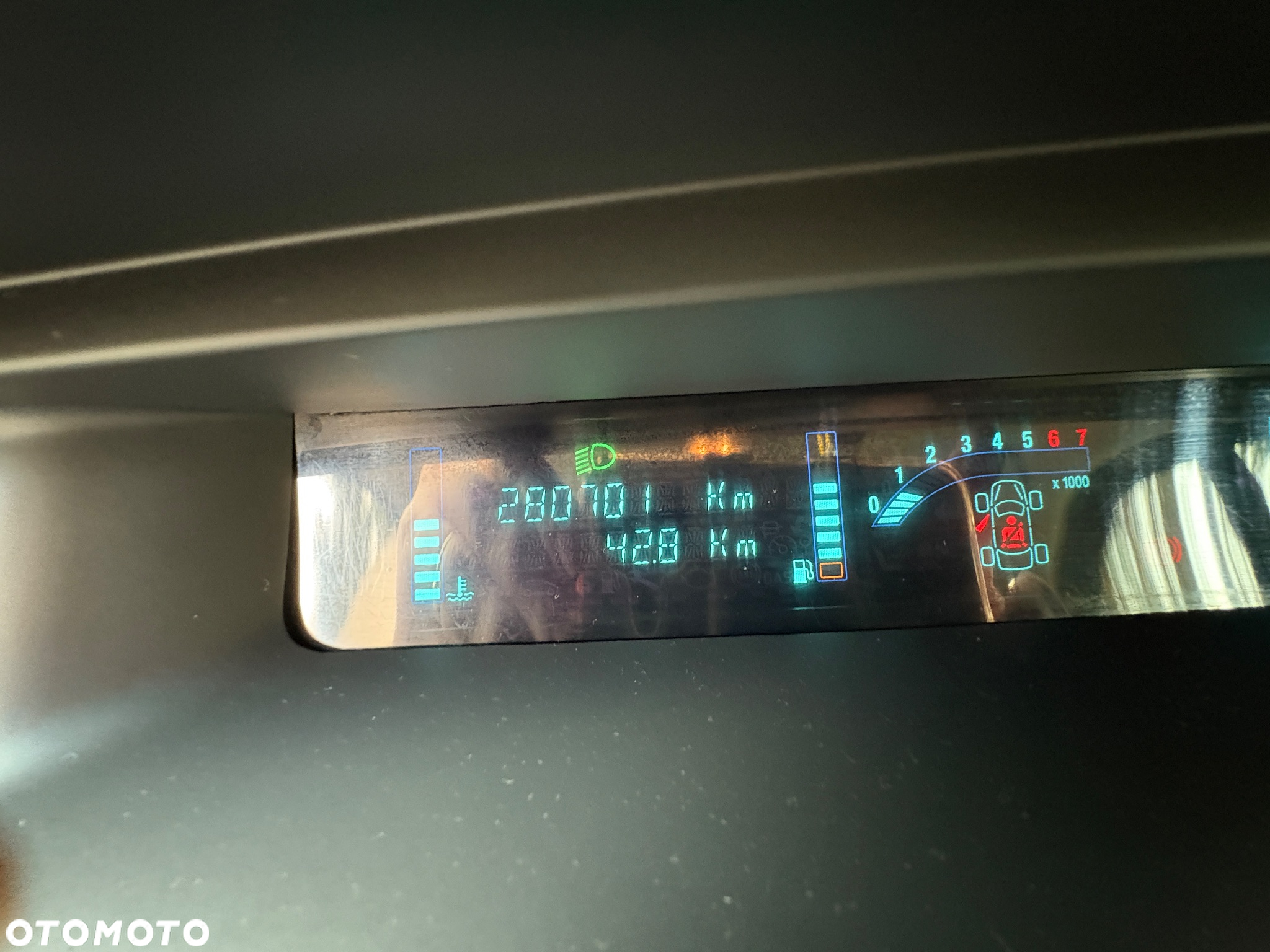 Renault Scenic - 16