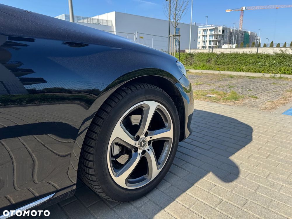 Mercedes-Benz Klasa E 200 9G-TRONIC - 11