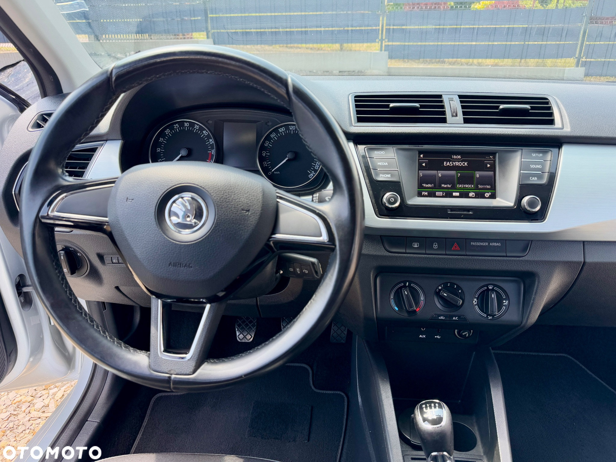 Skoda Fabia - 23