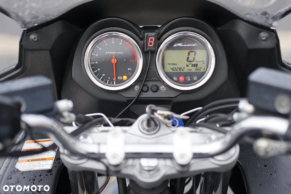 Suzuki Bandit - 16