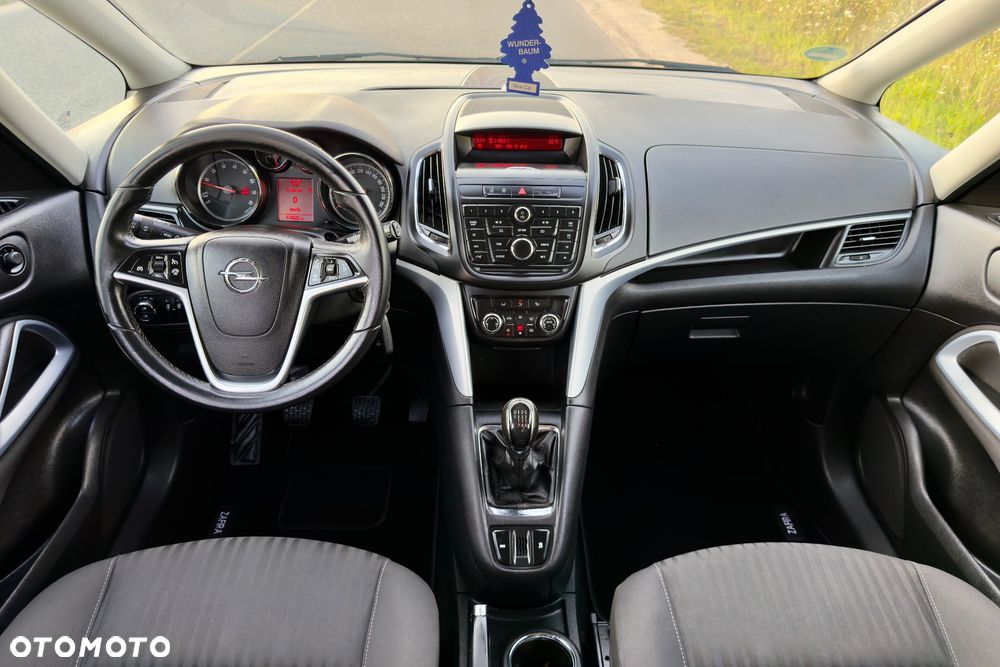 Opel Zafira 1.4 T Cosmo - 11