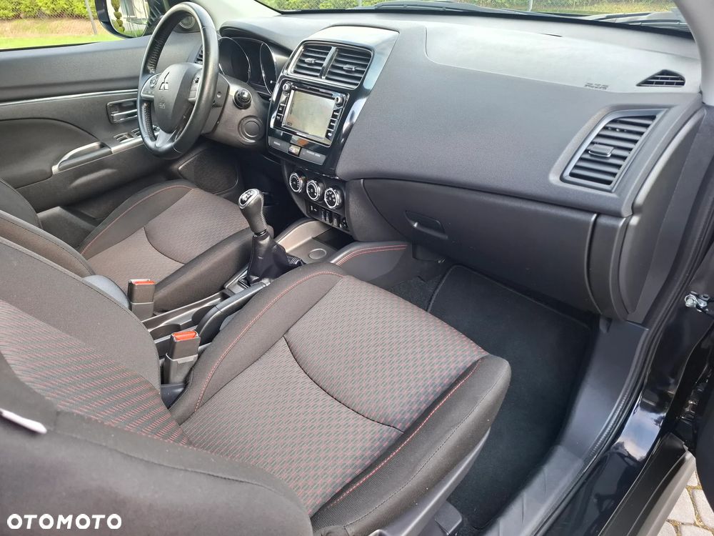 Mitsubishi ASX 1.6 Invite Navi - 22