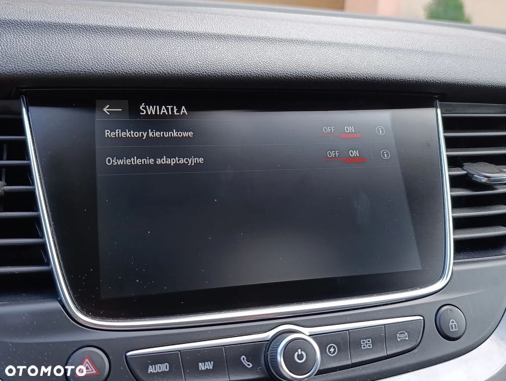Opel Grandland X Plug-in-Hybrid4 1.6 DI Start/Stop Business INNOVATION - 29