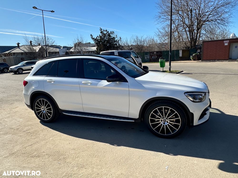 Mercedes-Benz GLC 300 d 4MATIC 9G-TRONIC - 2