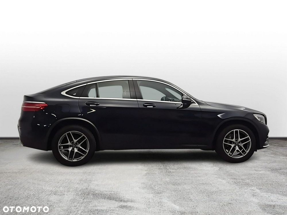 Mercedes-Benz GLC - 6