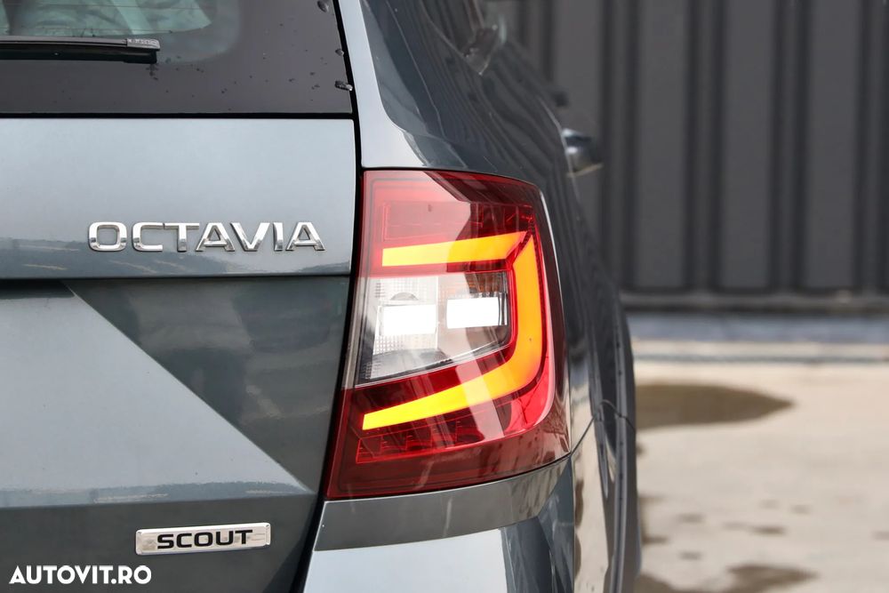 Skoda Octavia 2.0 TDI 4x4 DSG Scout - 37