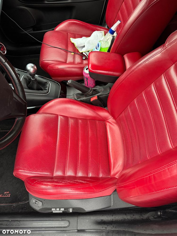Alfa Romeo Giulietta 1.4 TB MultiAir Distinctive - 9