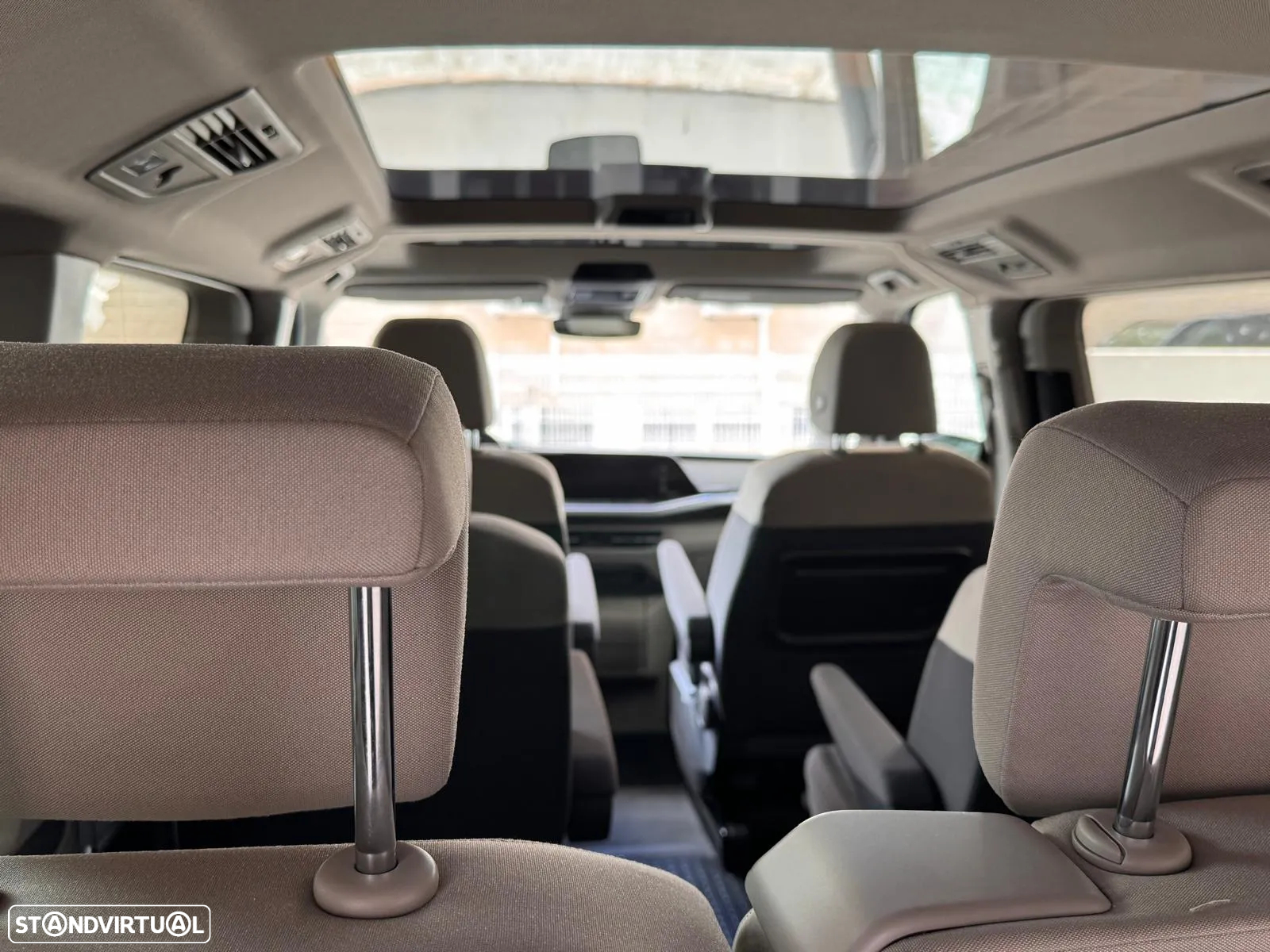 VW Multivan 2.0 TDI Life Longa DSG - 13