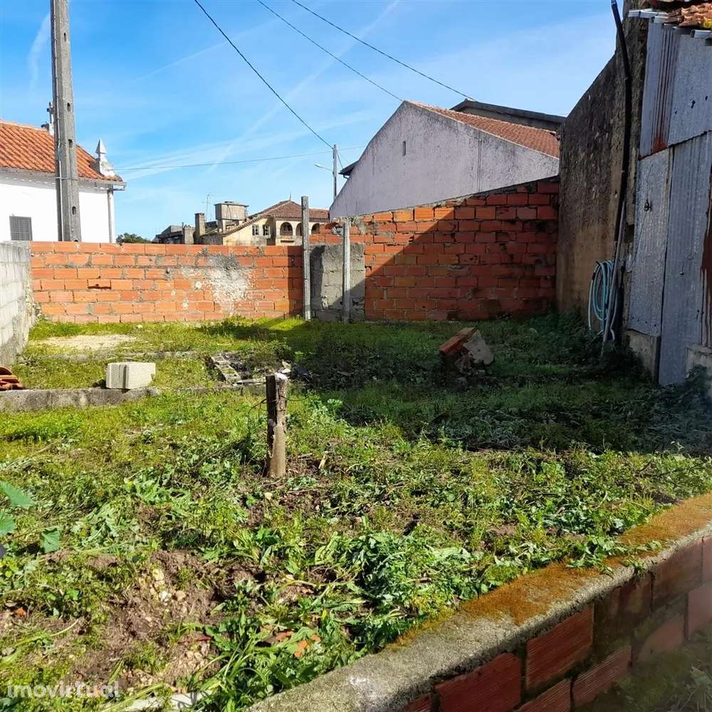 Prédio Urbano para Venda em Póvoa do Garção - Mealhada - Grande imagem: 4/7