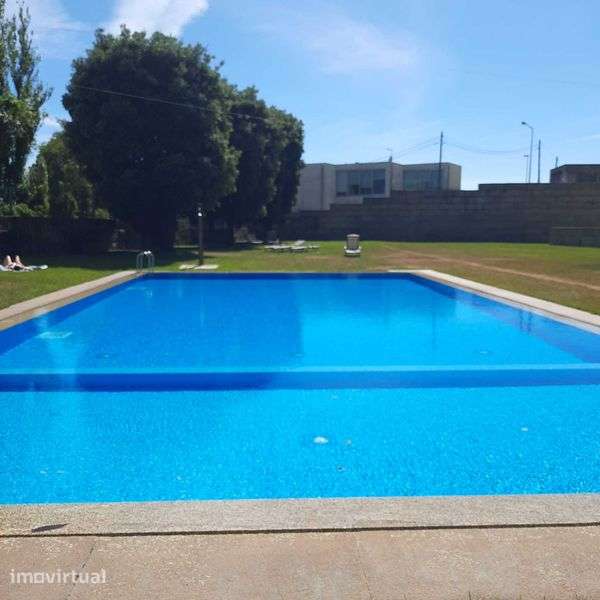 Arrenda-se T2 c/lugar de garagem e arrumos - Grande imagem: 3/12