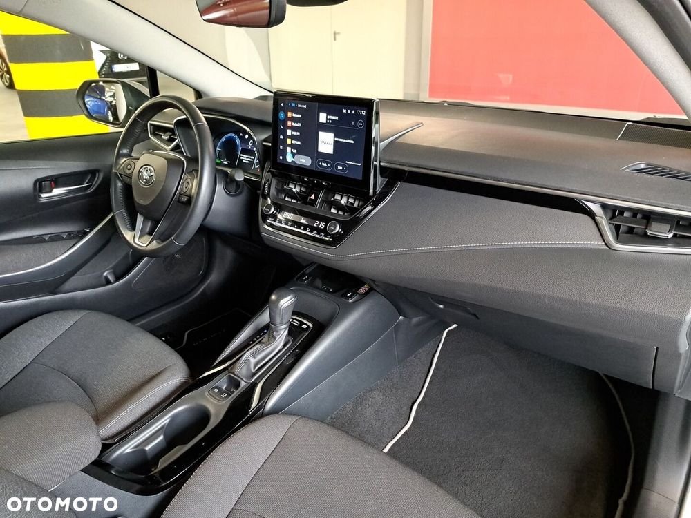 Toyota Corolla 1.8 Hybrid Comfort - 18