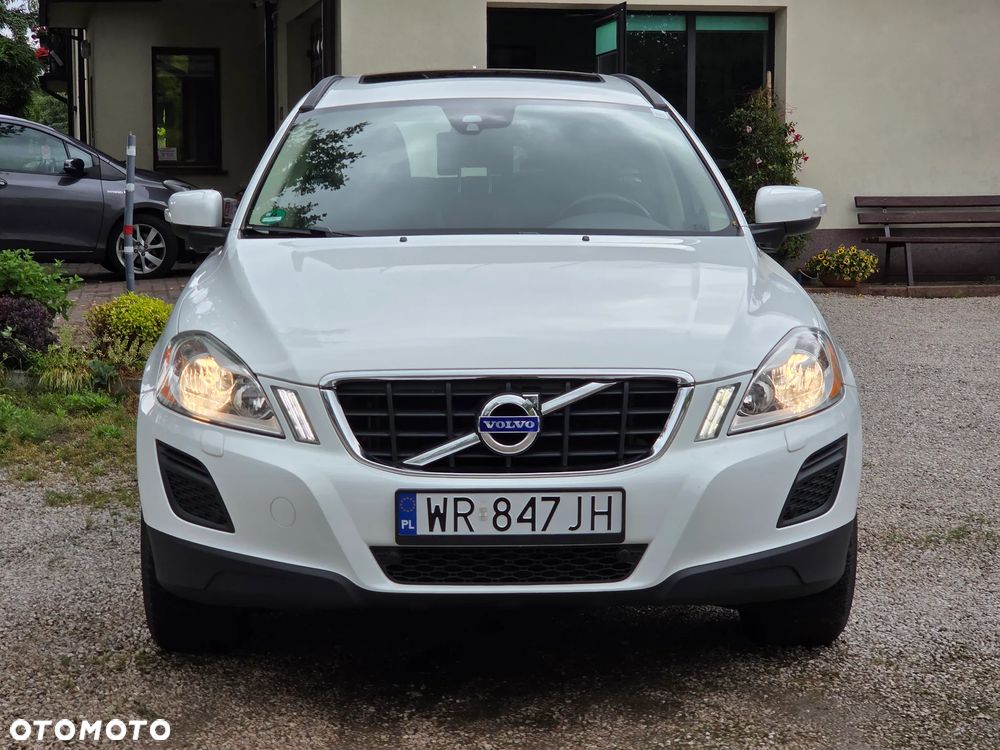 Volvo XC 60 D3 Momentum - 3