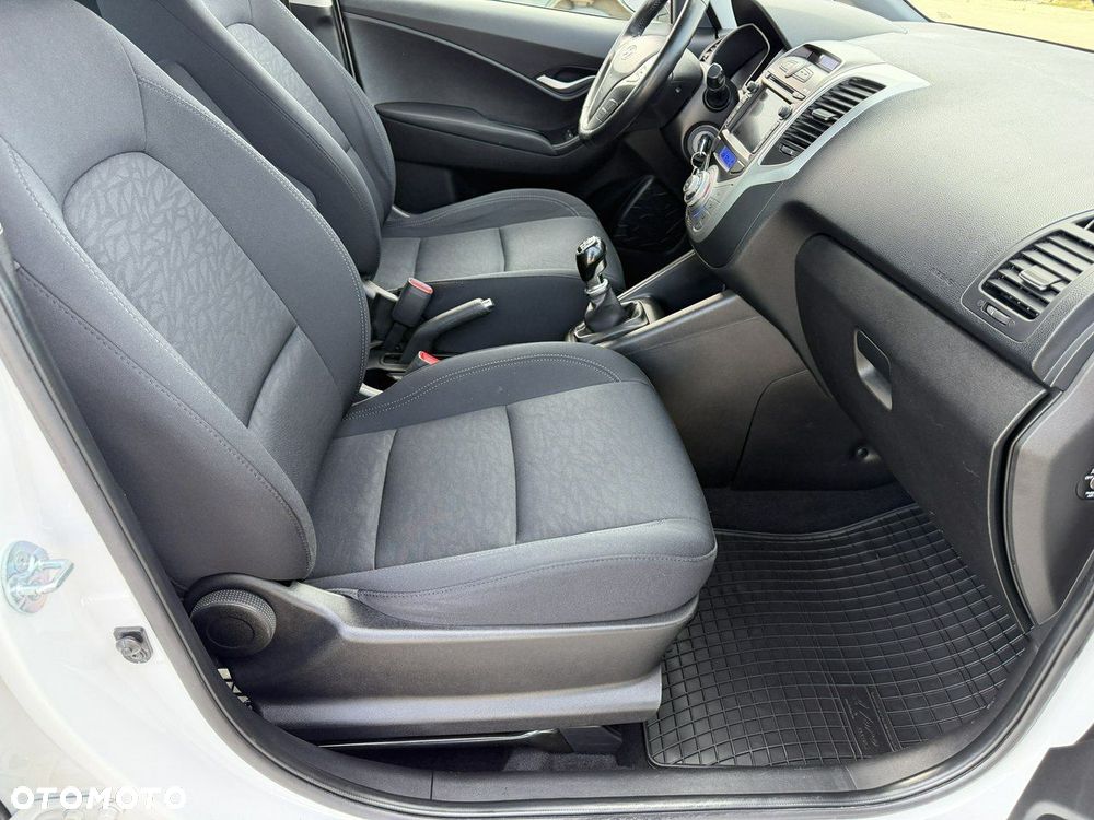 Hyundai ix20 1.6 CRDi blue Comfort - 33