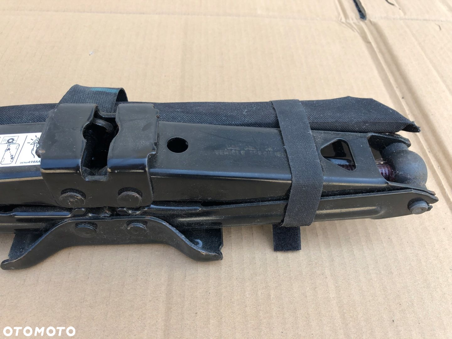 DODGE RAM 1500 V 19 2019-2024 LEWAREK PODNOSNIK KLUCZ - 3