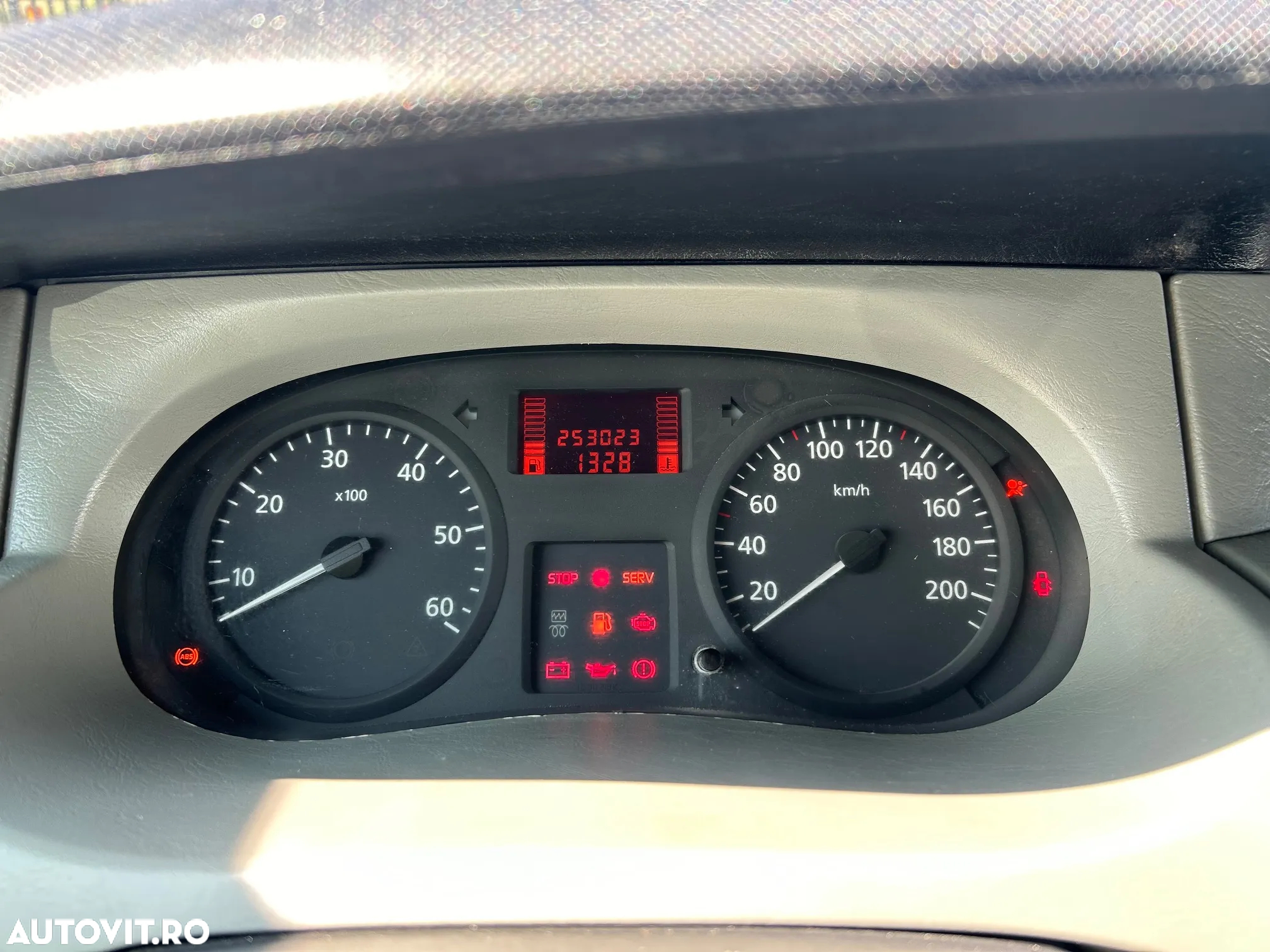 Renault Trafic - 10