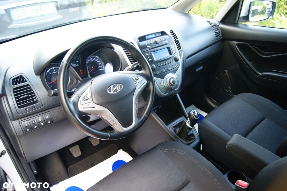 Hyundai ix20 1.4 blue Passion - 11