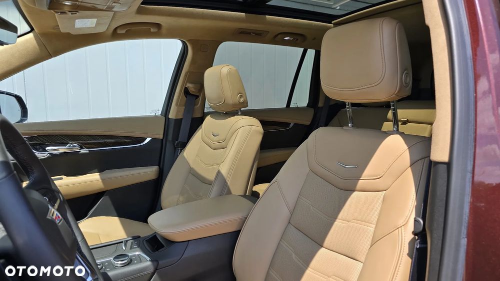 Cadillac XT6 - 13