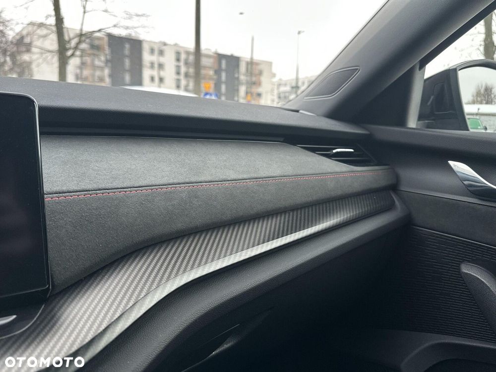 Skoda Octavia 2.0 TDI RS DSG - 30