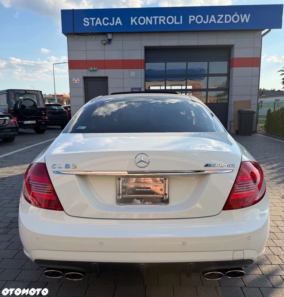 Mercedes-Benz CL 63 AMG - 10