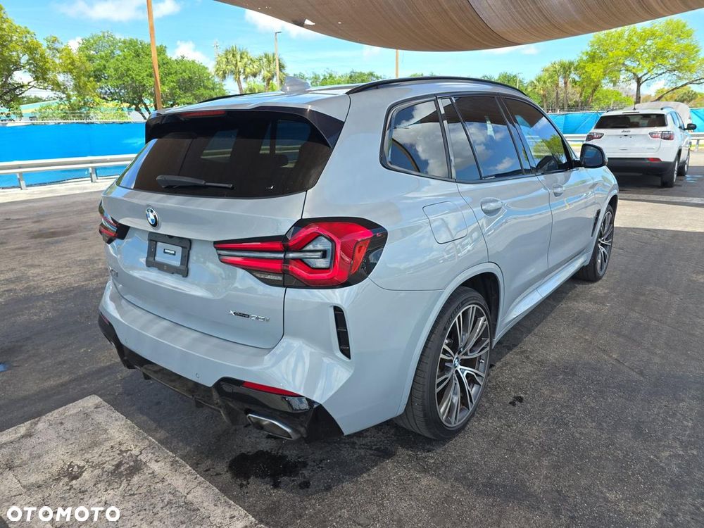 BMW X3 xDrive30i M Sport - 4