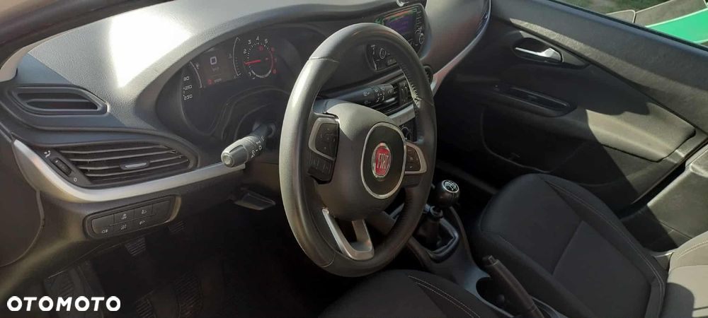 Fiat Tipo 1.4 16V More - 5