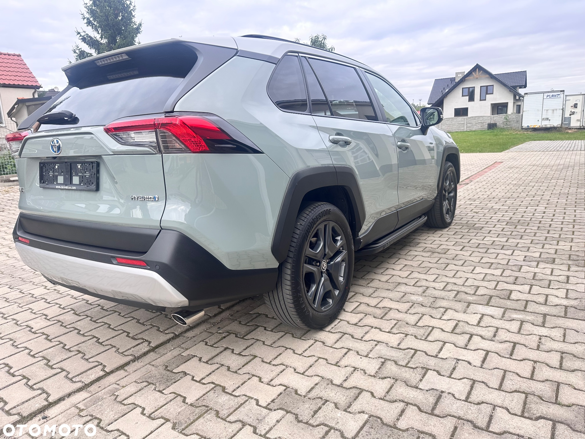 Toyota RAV4 - 12