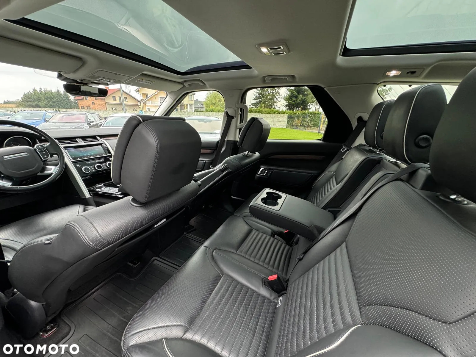 Land Rover Discovery V 2.0 TD4 HSE - 17