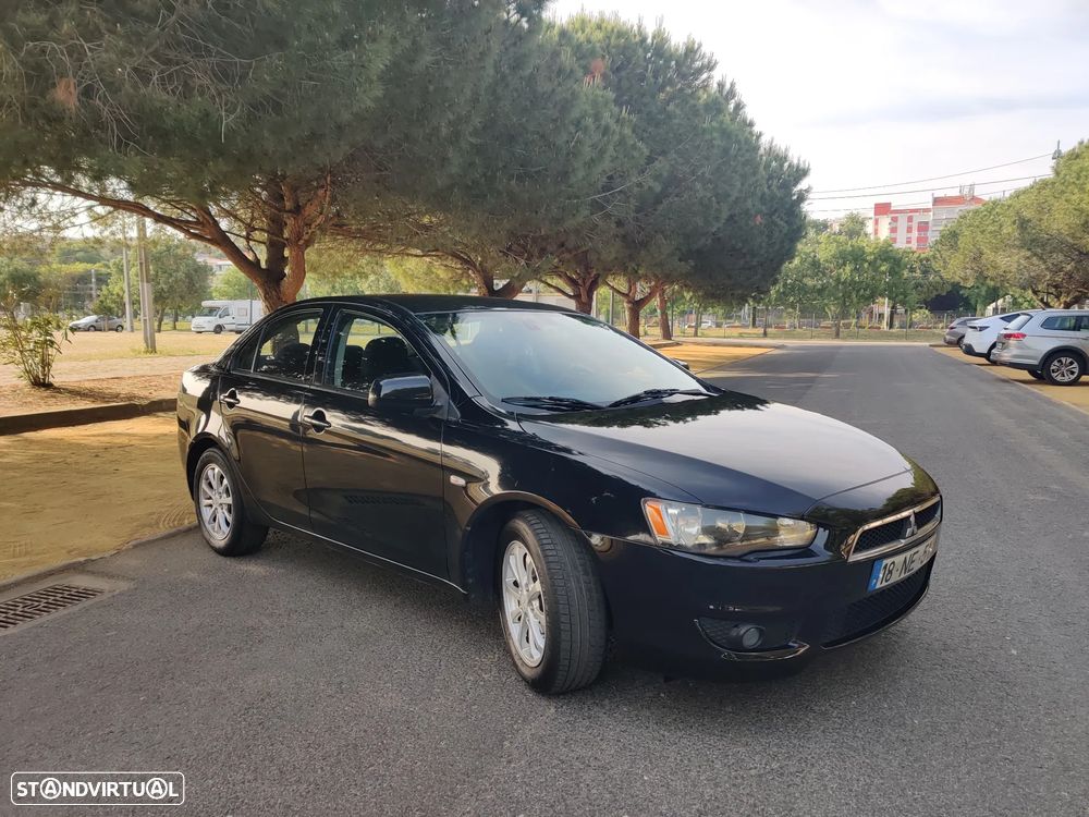 Mitsubishi Lancer 1.6 Invite Black Edition ClearTec - 5