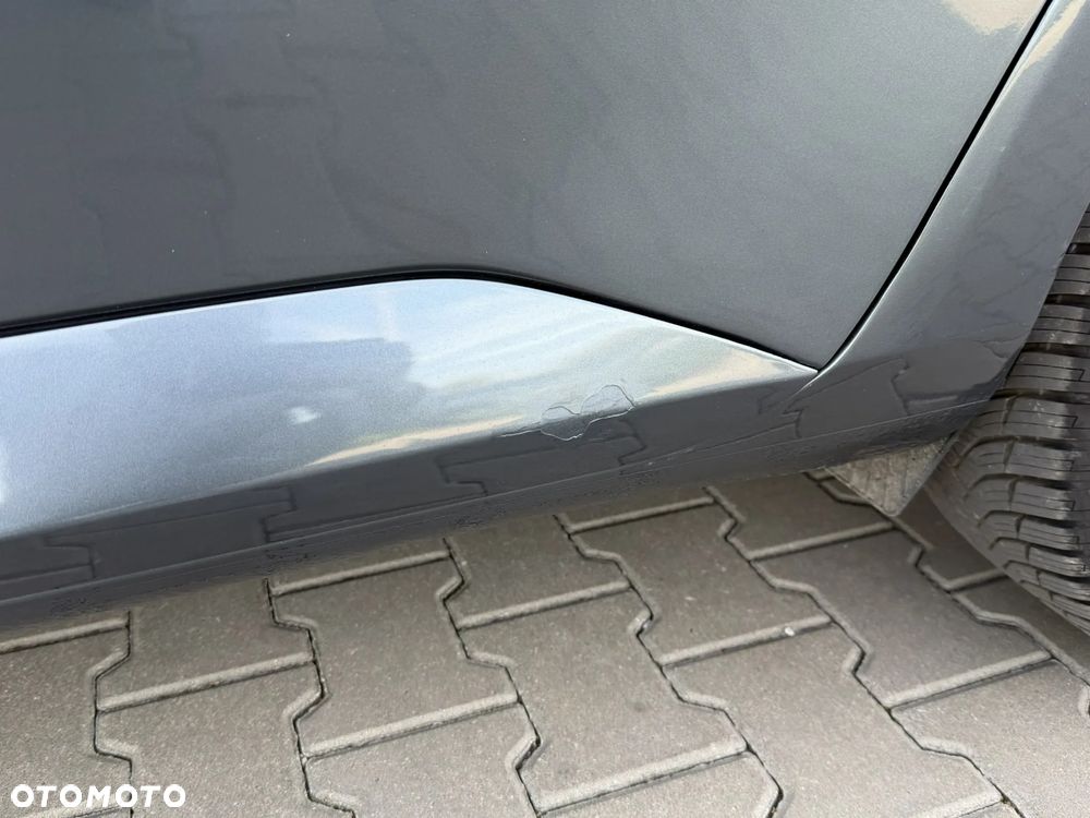 Skoda Superb 2.0 TDI Style DSG - 11