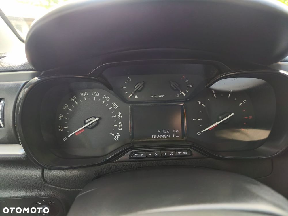 Citroën C3 1.2 PureTech Shine - 10