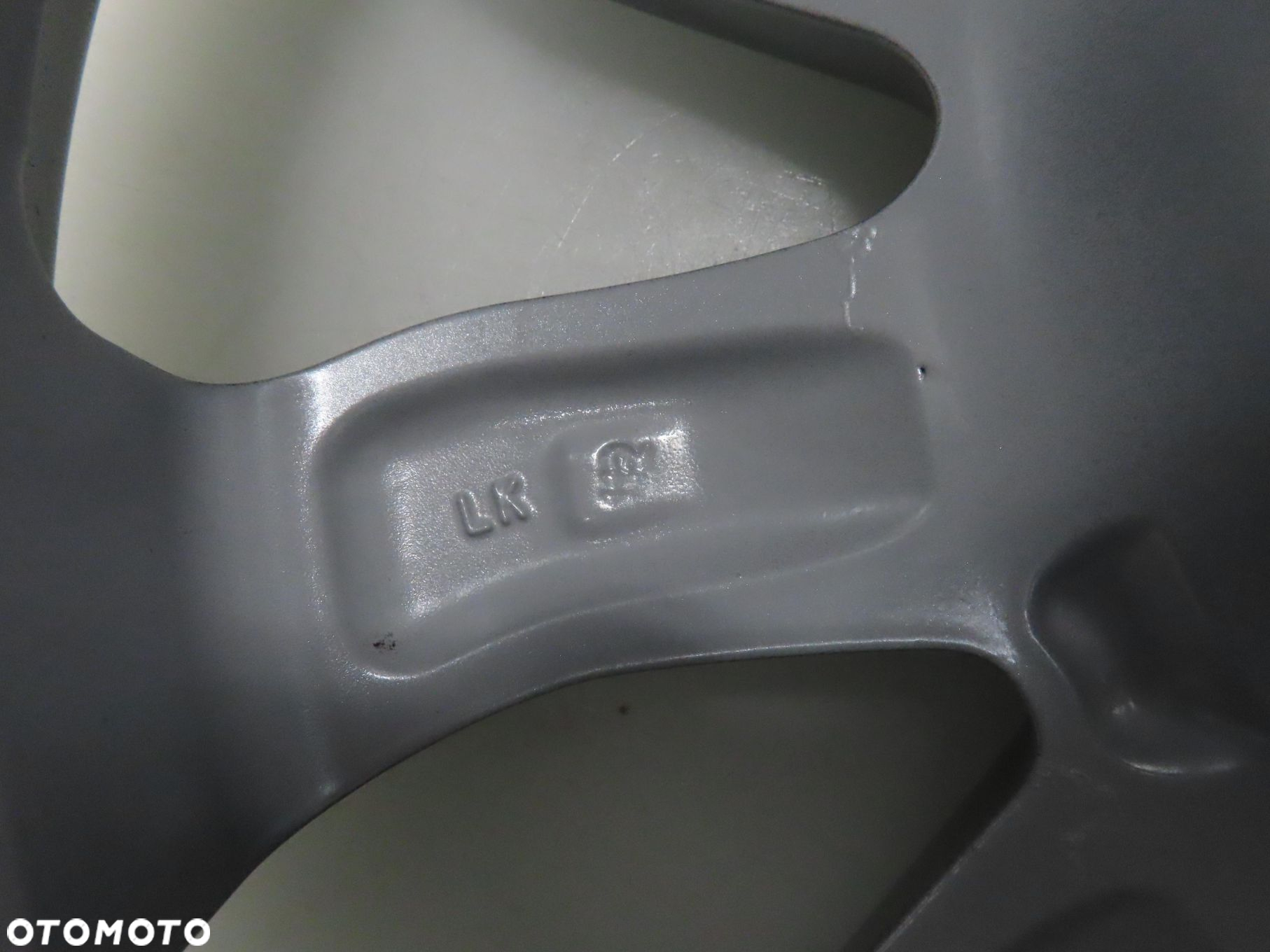 Alufelgi 15'' VW Audi Seat Skoda 5x112 ET43 6J - 3
