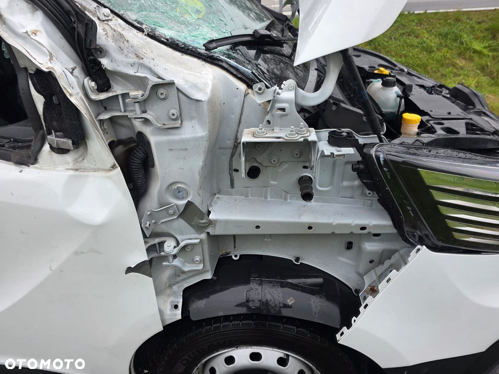 Renault Trafic - 16