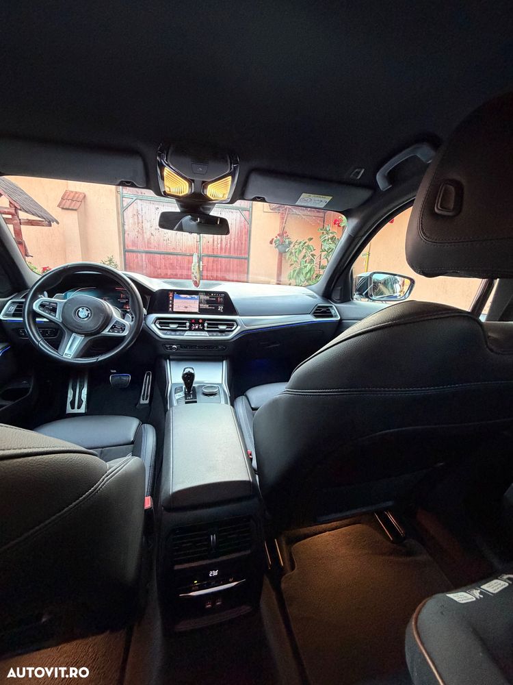 BMW Seria 3 320d xDrive Aut. Edition M Sport Shadow - 23