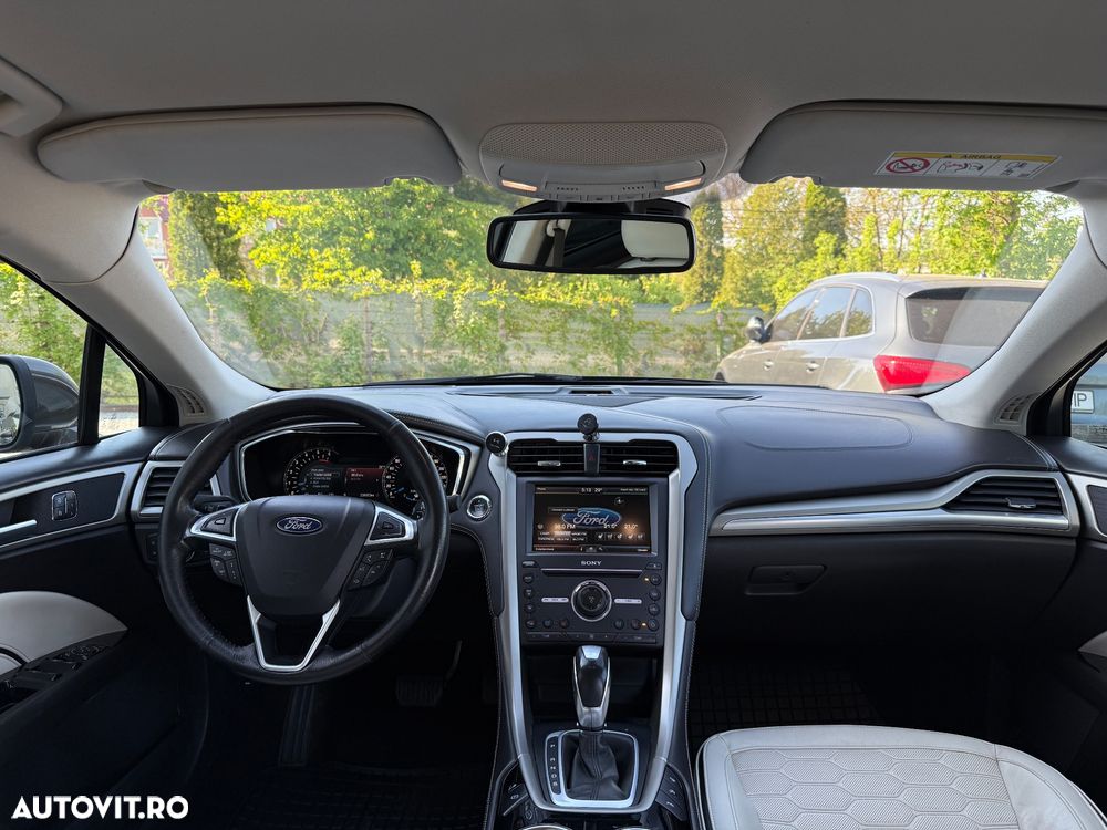 Ford Mondeo 2.0 TDCI PowerShift Titanium - 28