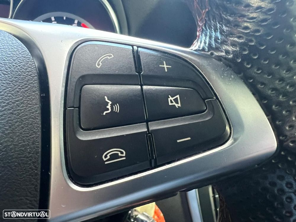 Mercedes-Benz GLA 45 AMG 4-Matic - 37