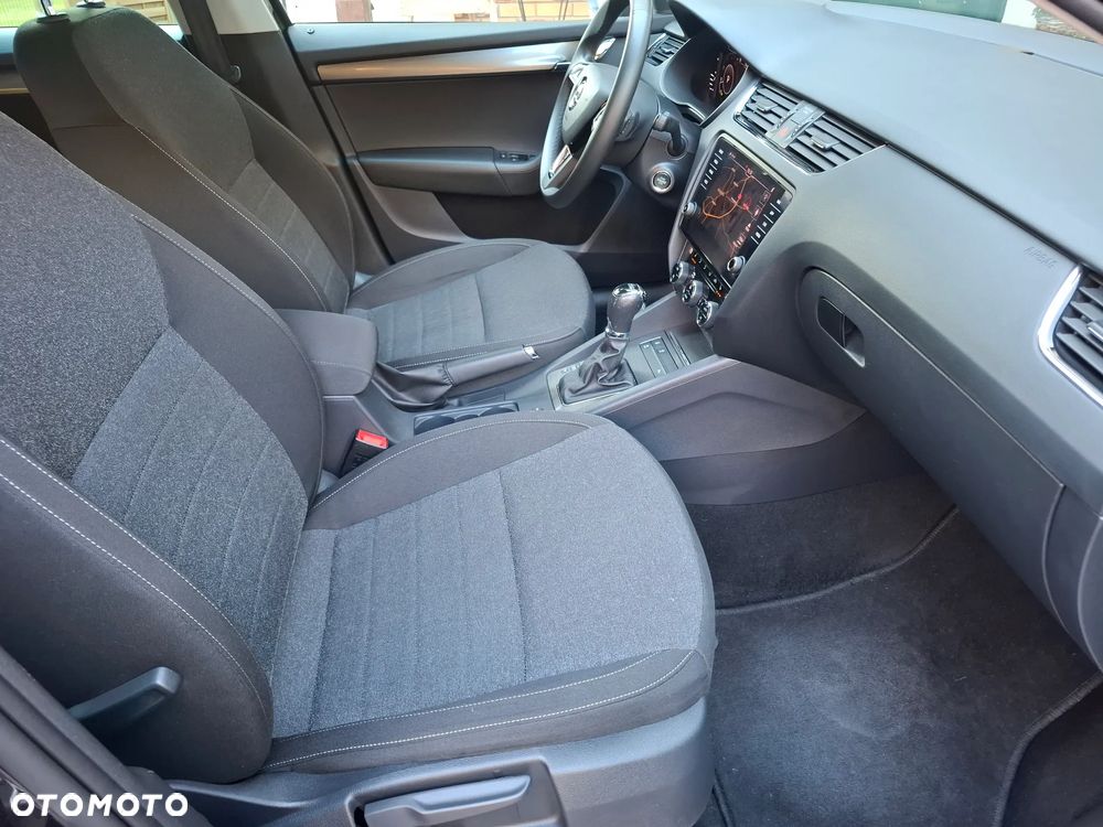 Skoda Octavia 2.0 TDI DSG Soleil - 13