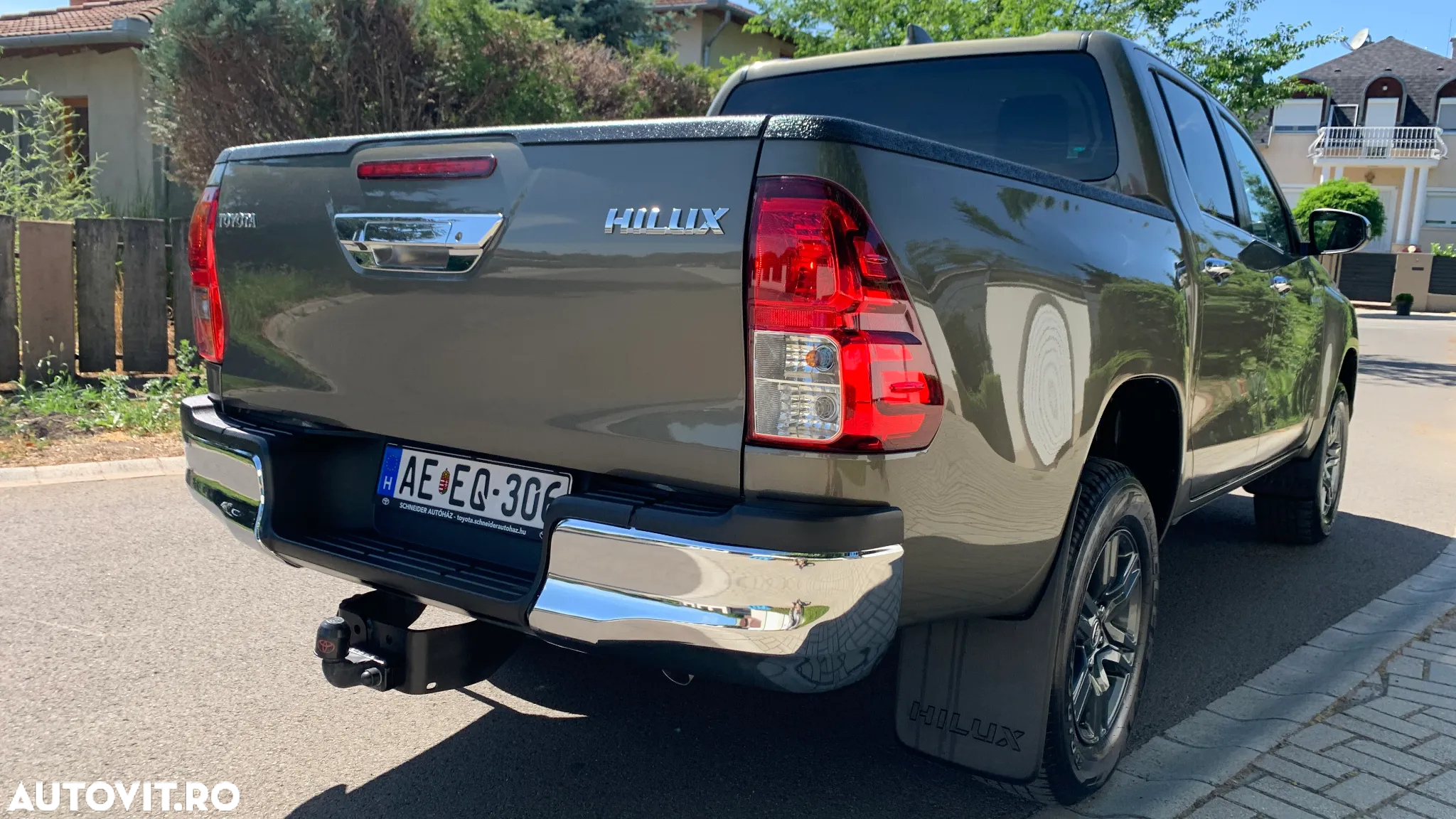 Toyota Hilux 2.8D 204CP 4x4 Double Cab AT Executive - 13