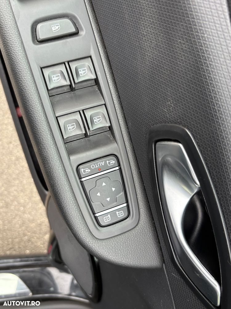 Renault Clio (Energy) TCe 90 Start & Stop INTENS - 3