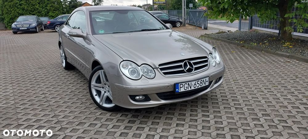 Mercedes-Benz CLK - 17