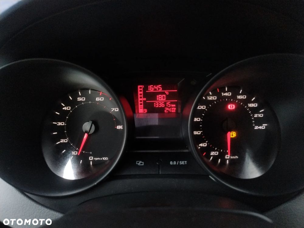 Seat Ibiza 1.4 16V Style - 13