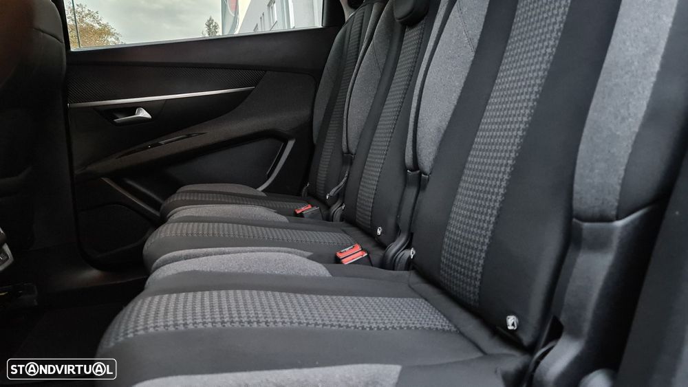 Peugeot 5008 1.5 BlueHDi Allure EAT8 - 35