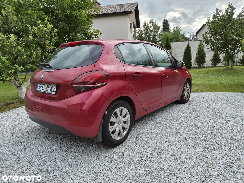 Peugeot 208 1.2 PureTech Active - 8