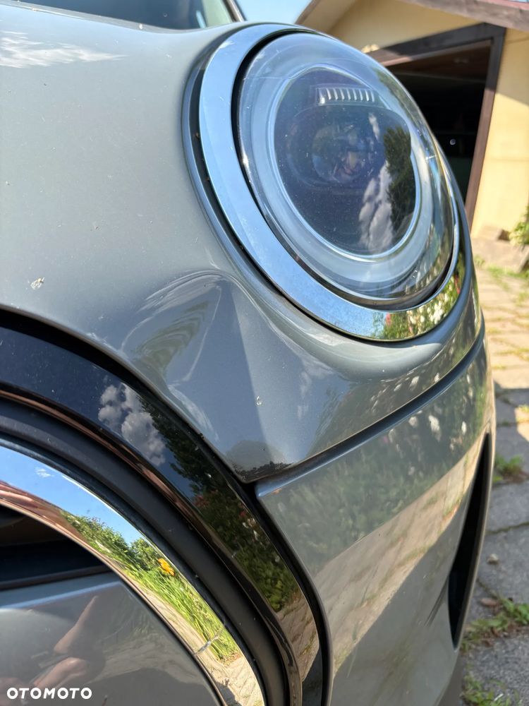 MINI Cooper Standard - 19