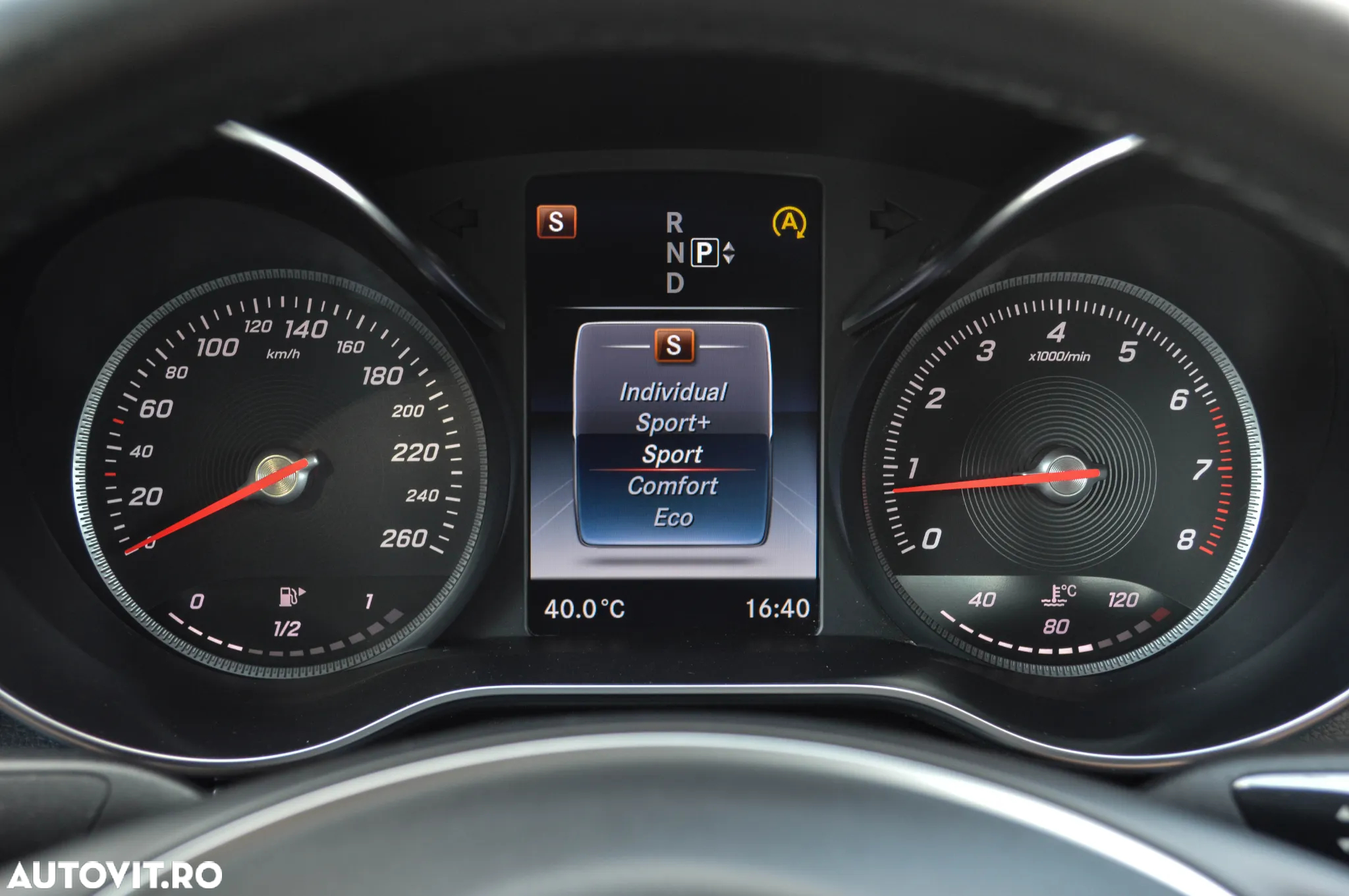 Mercedes-Benz C 180 (BlueEFFICIENCY) 7G-TRONIC Avantgarde - 16