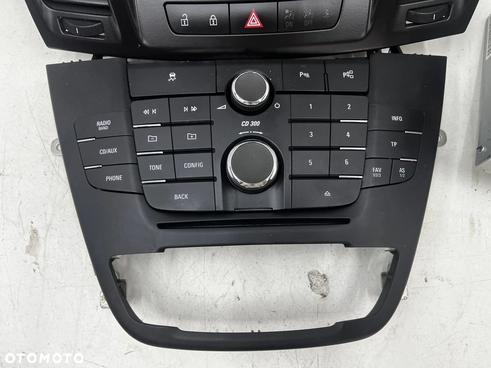 Radio Opel Insignia A tuner CD 300 fabryczny czytnik panel wyświetlacz - 5