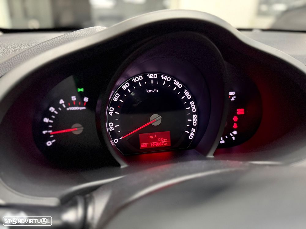 Kia Sportage 1.7 CRDI ISG Prime - 17