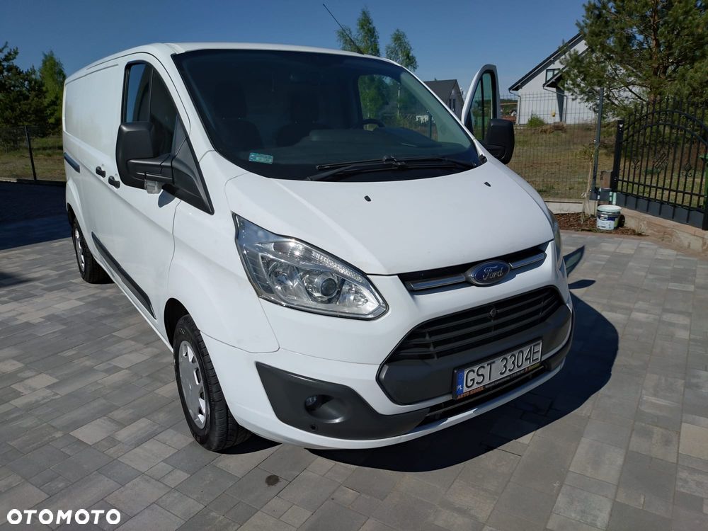 Ford Custom - 1