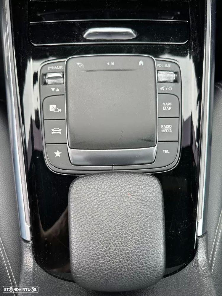 Mercedes-Benz B 200 7G-DCT AMG Line Advanced Plus - 42