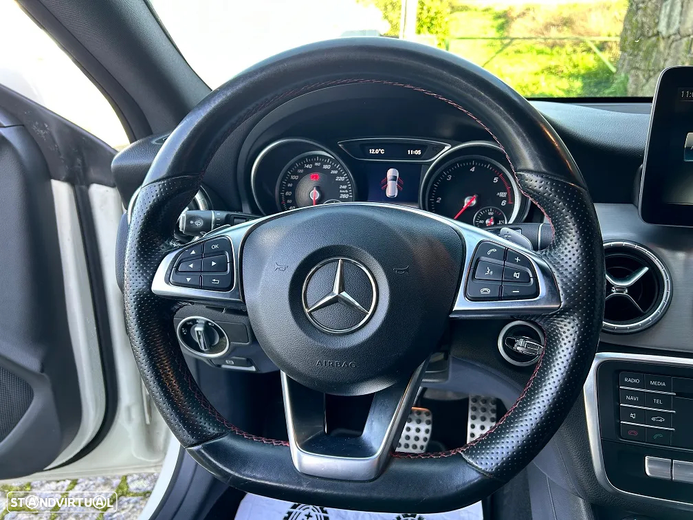 Mercedes-Benz CLA 220 Shooting Brake (CDI) d 7G-DCT AMG Line - 24