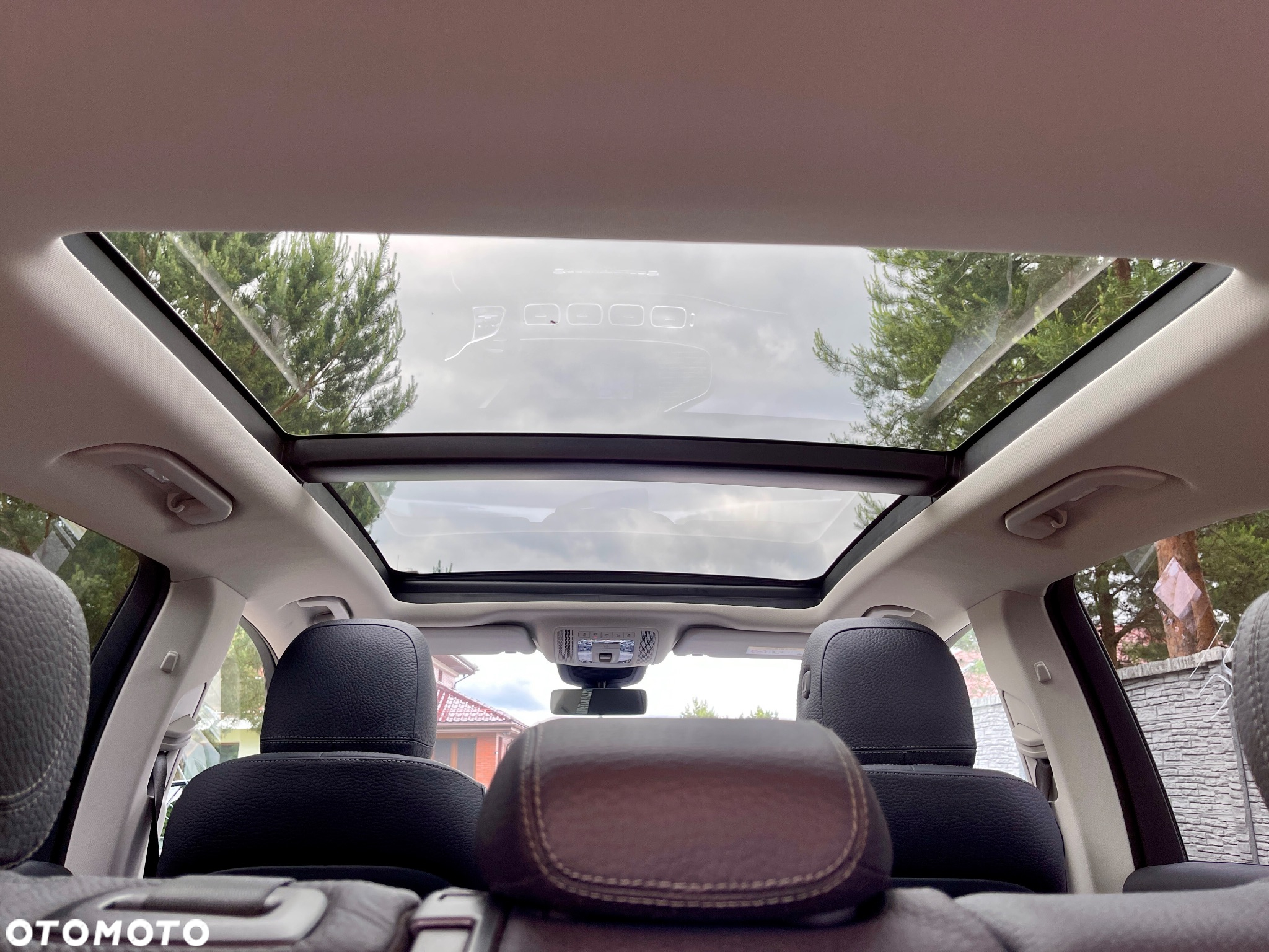 Mercedes-Benz GLE 300 d 4-Matic - 23